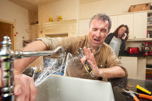 Best Water damage contractors near me  in Covington, KY
